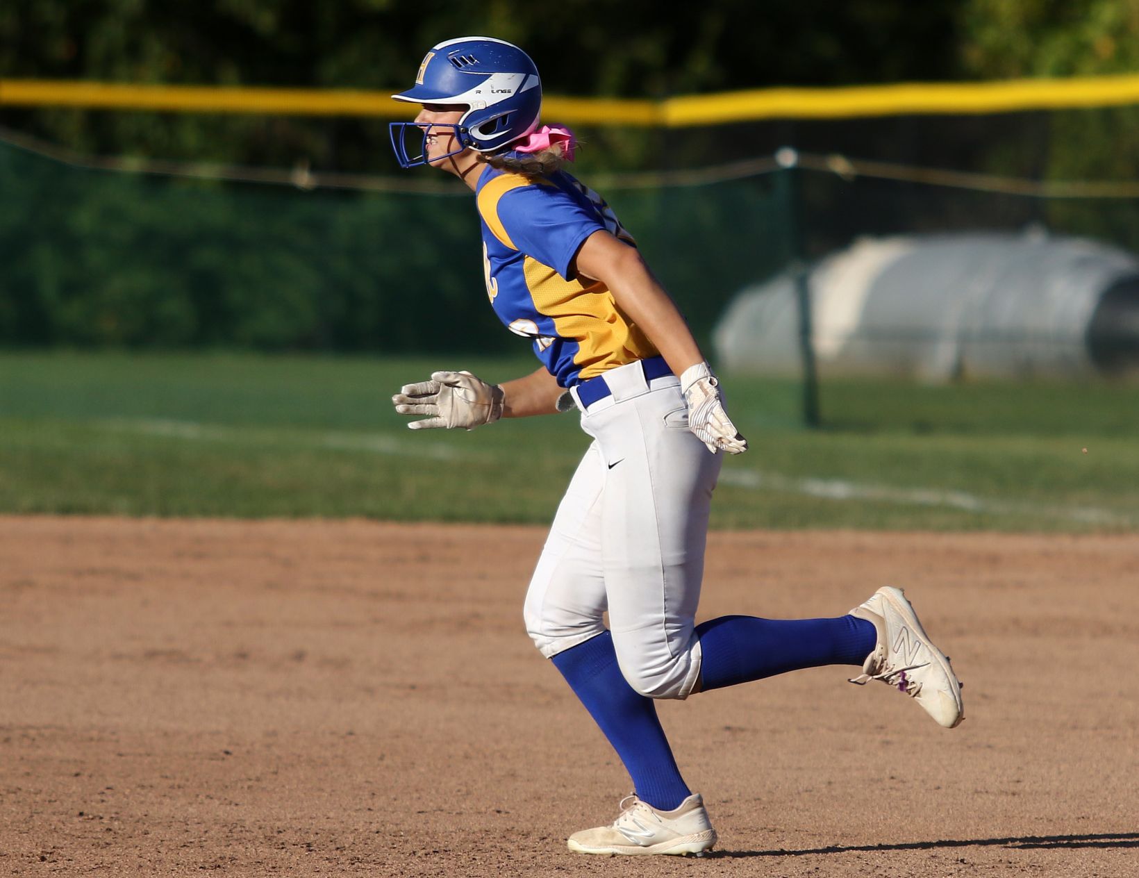 Class 4 District 6 final: Francis Howell Central 8. Francis Howell 1